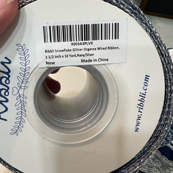 Blue holiday Palace/ribbli  White/Silver/navy Coordinating Ribbon Snowflake - Picture 6 of 9